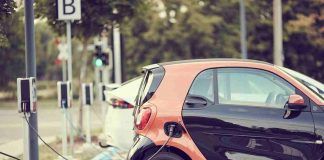 Auto elettriche, i trucchi per l'estate