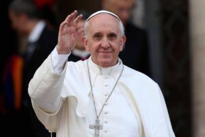 Papa Francesco saluto