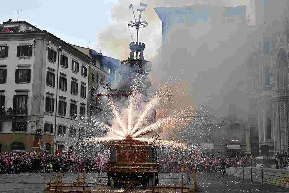 Scoppio del Carro Firenze