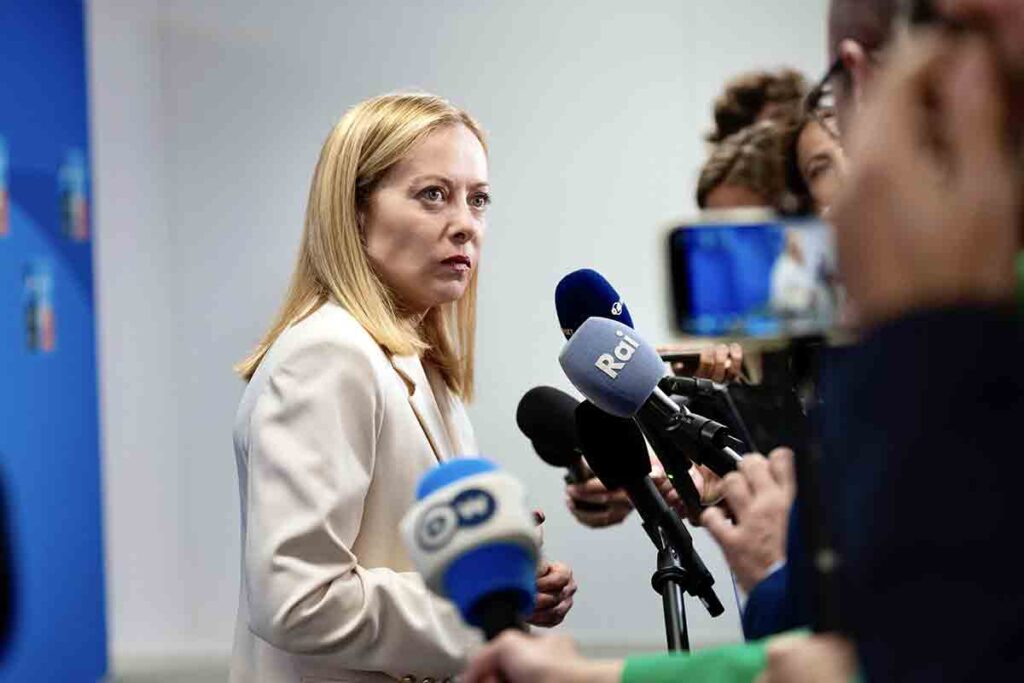 Sondaggio Giorgia Meloni