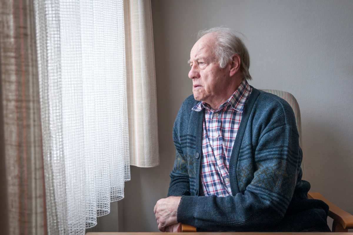 pensionato preoccupato